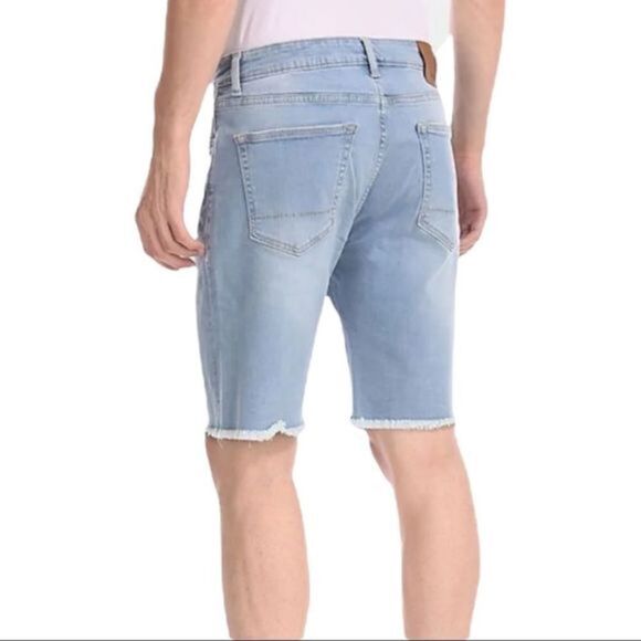 Aeropostale Cut off denim shorts size 34 Med wash - Picture 2 of 8